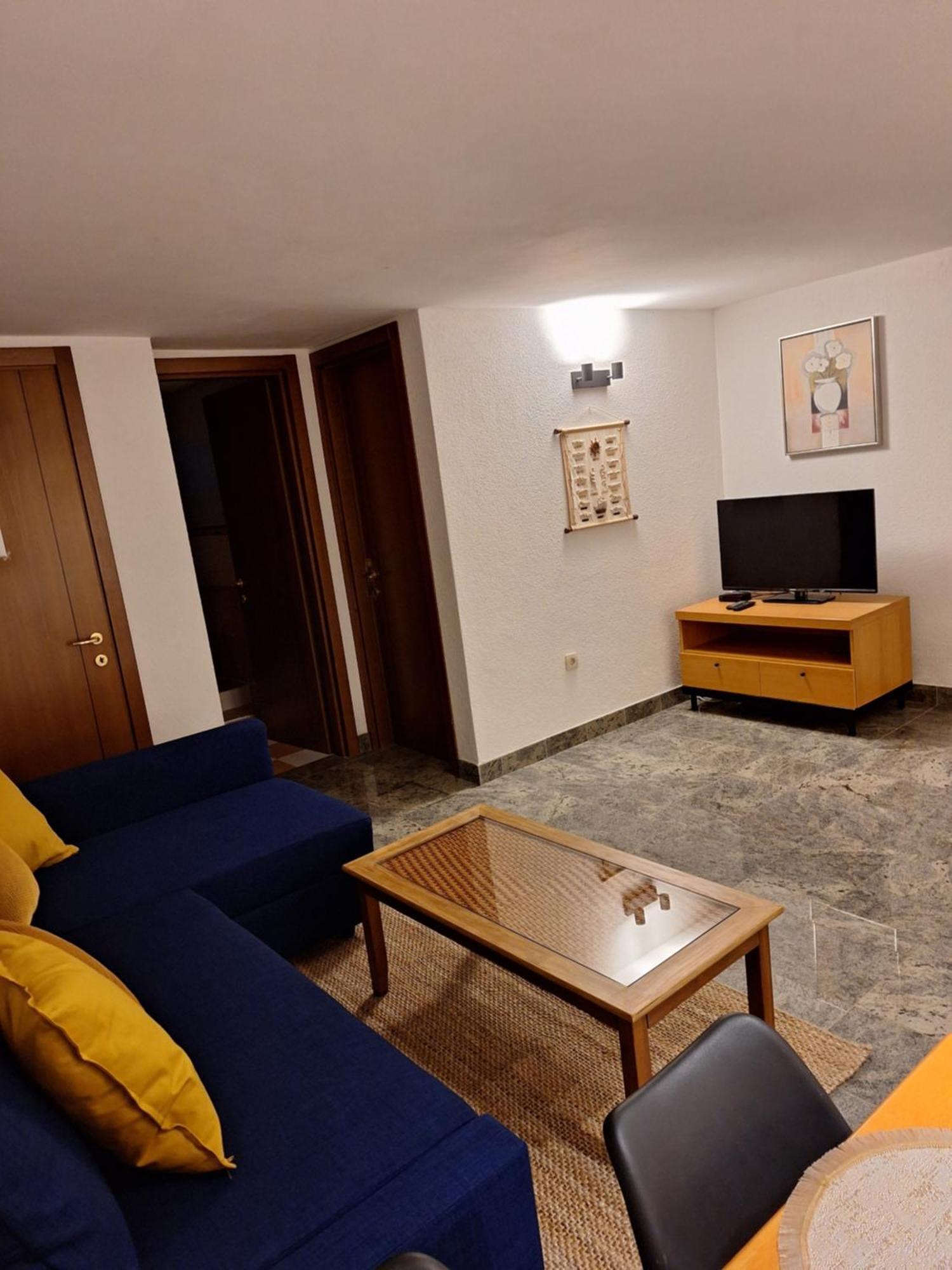 Apartments Romana Slatine Ngoại thất bức ảnh
