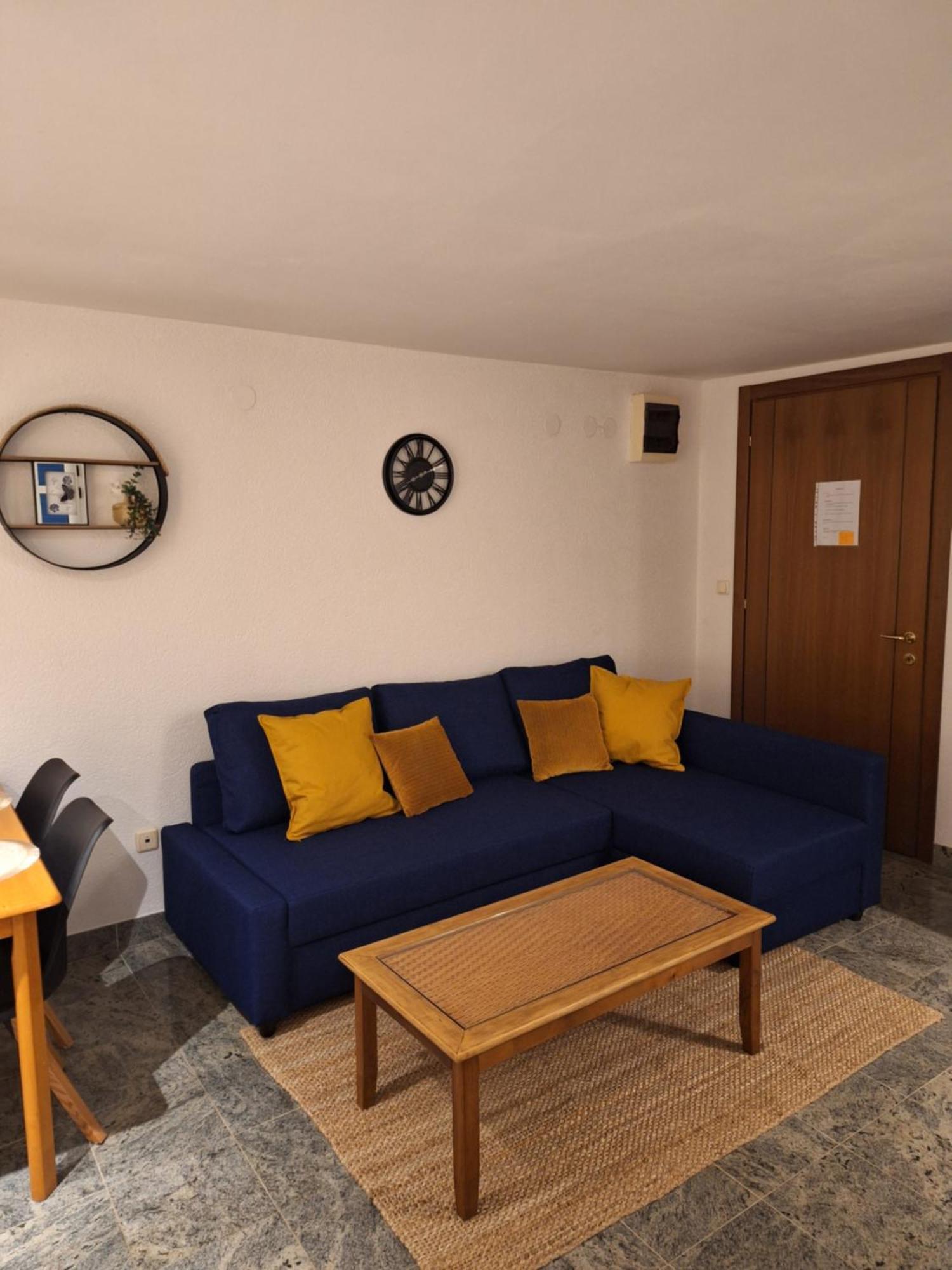 Apartments Romana Slatine Ngoại thất bức ảnh